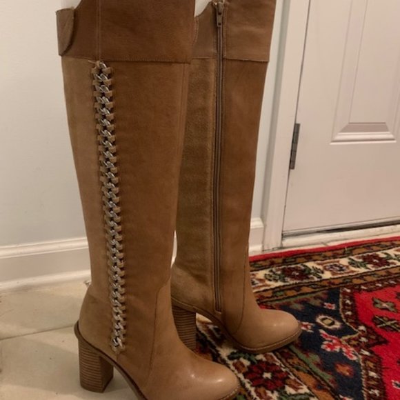 Size 5.5 Gianni Bini Leather Boots NIB - Picture 1 of 8